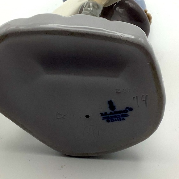 Vintage Llardo Spain Porcelain Sailor Boy Figurine - Picture 14 of 15